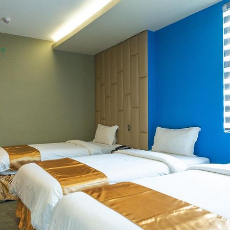 Felicity Island Hotel Lapu-Lapu City Exterior foto